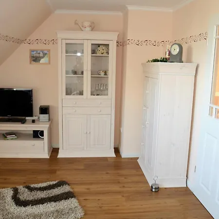 Daisy Apartament *